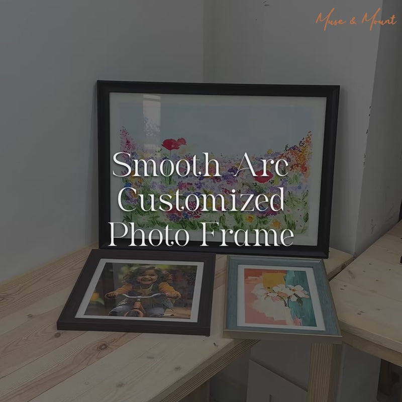 Smooth Arc Customized Photo Frame
