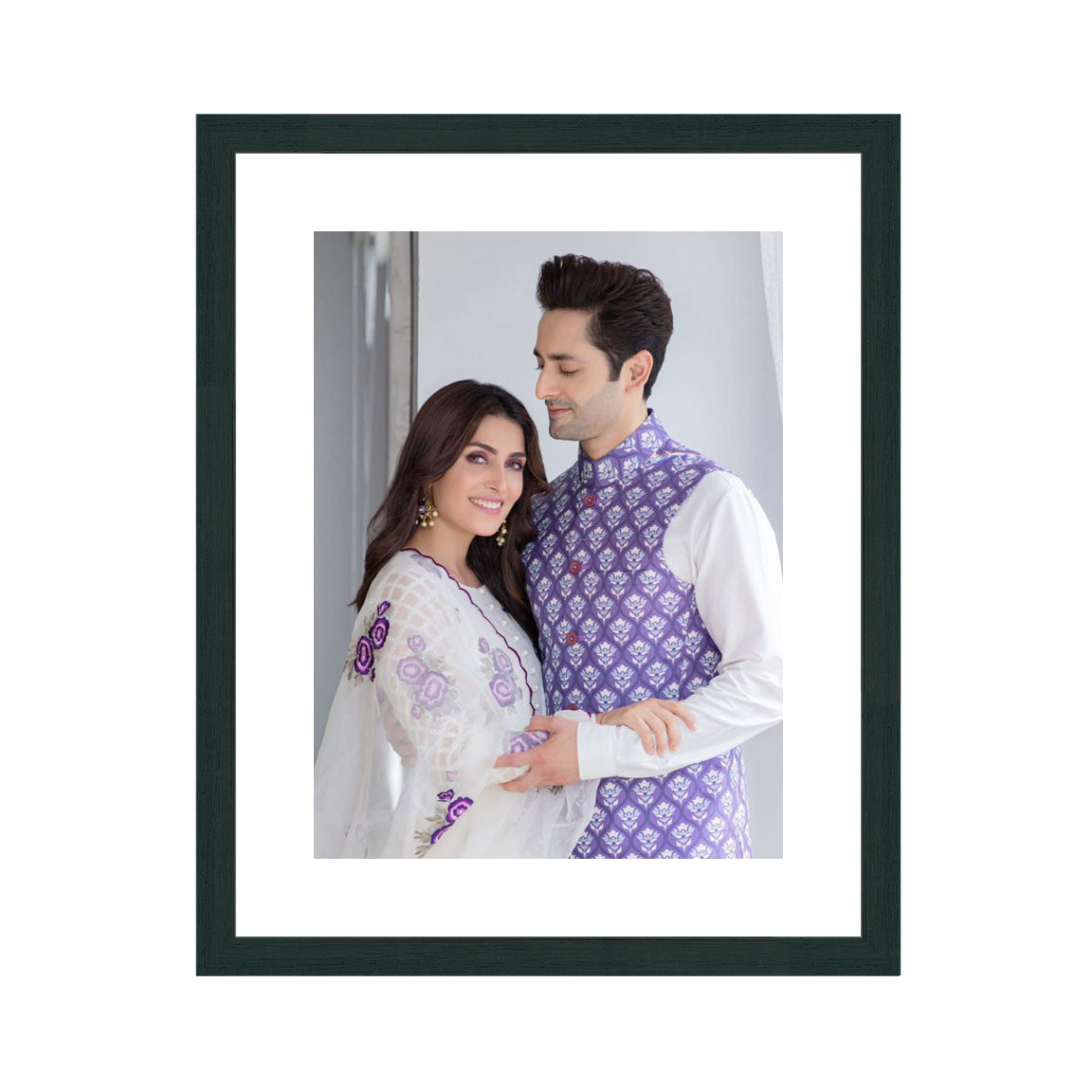 Live Product Options Frame Size & Color